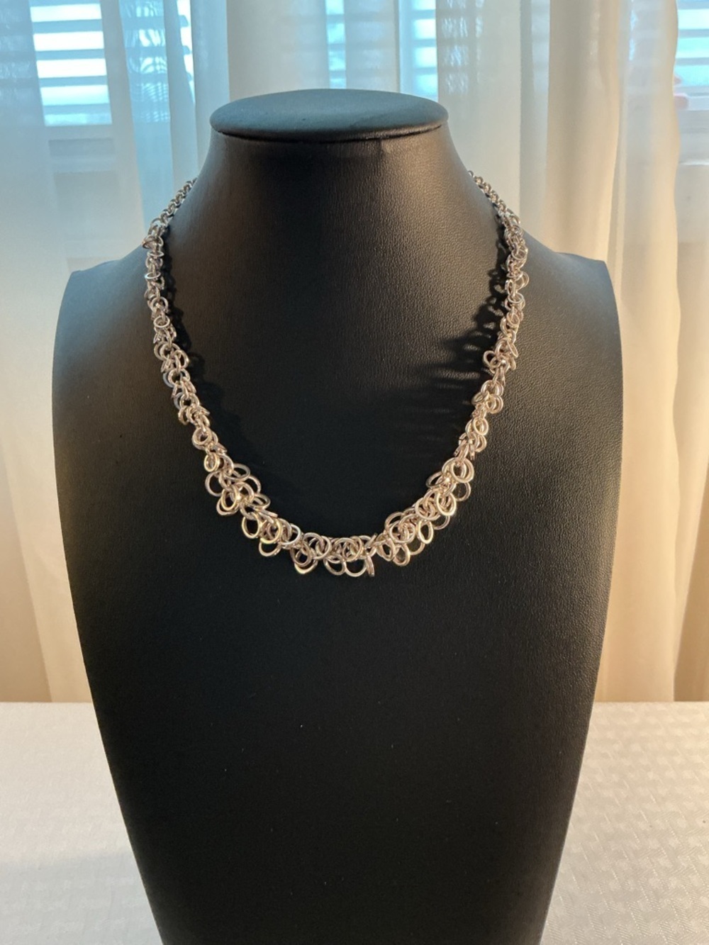 Avon Vintage NR Shaggy Link Silver Tone Choker Necklace